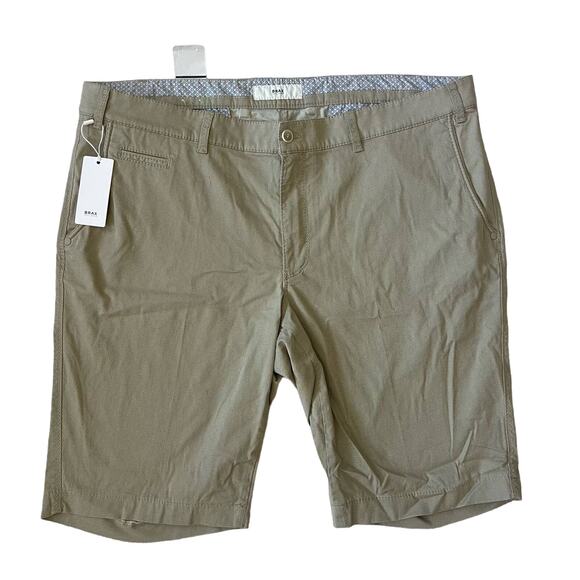 BRAX Bari Khaki Shorts Men’s Size 42 NWT - Picture 1 of 6